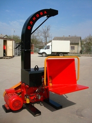 Продам измельчитель веток DP 660 E